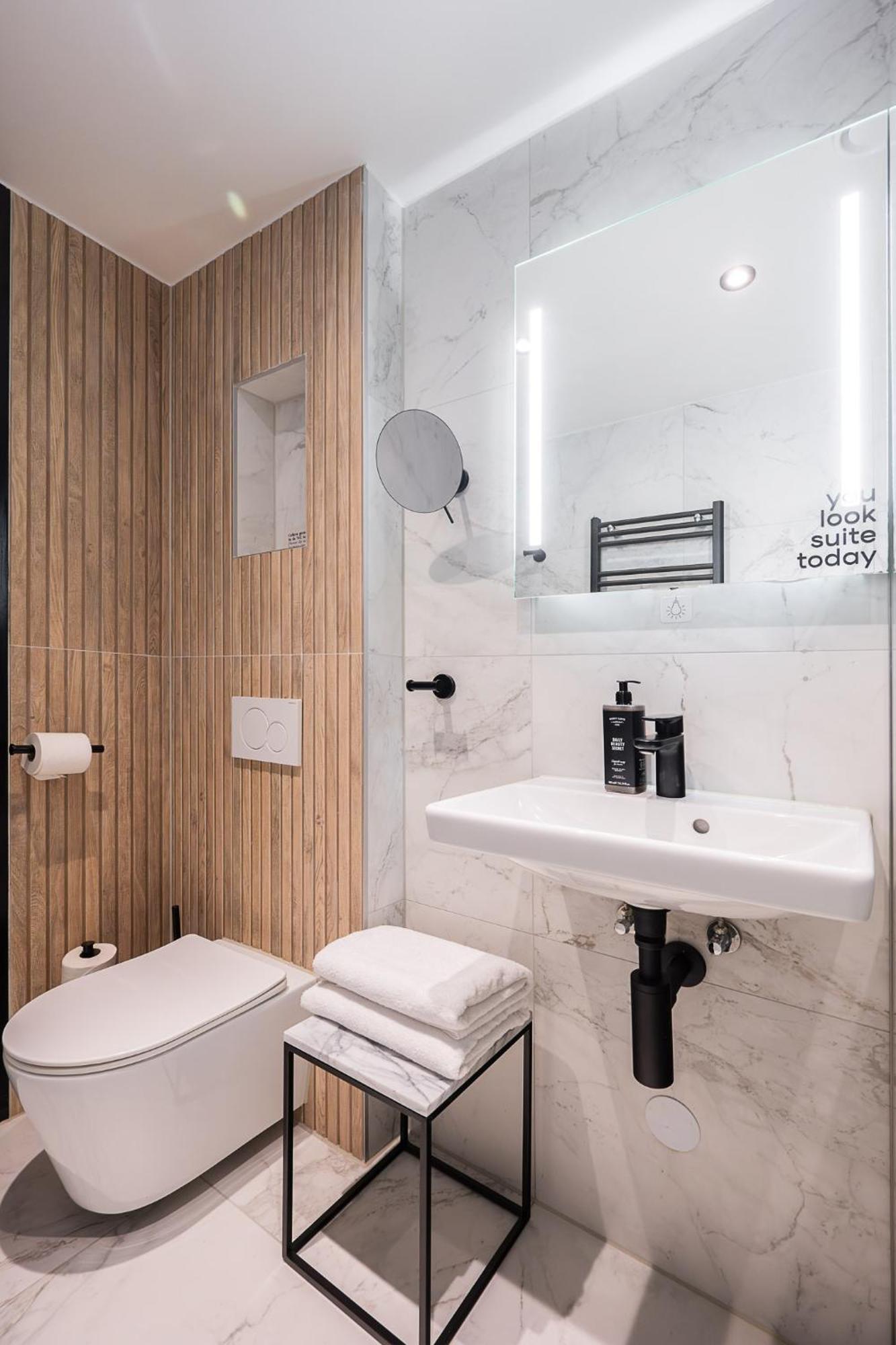 Limehome Amsterdam Leidsekruisstraat 외부 사진