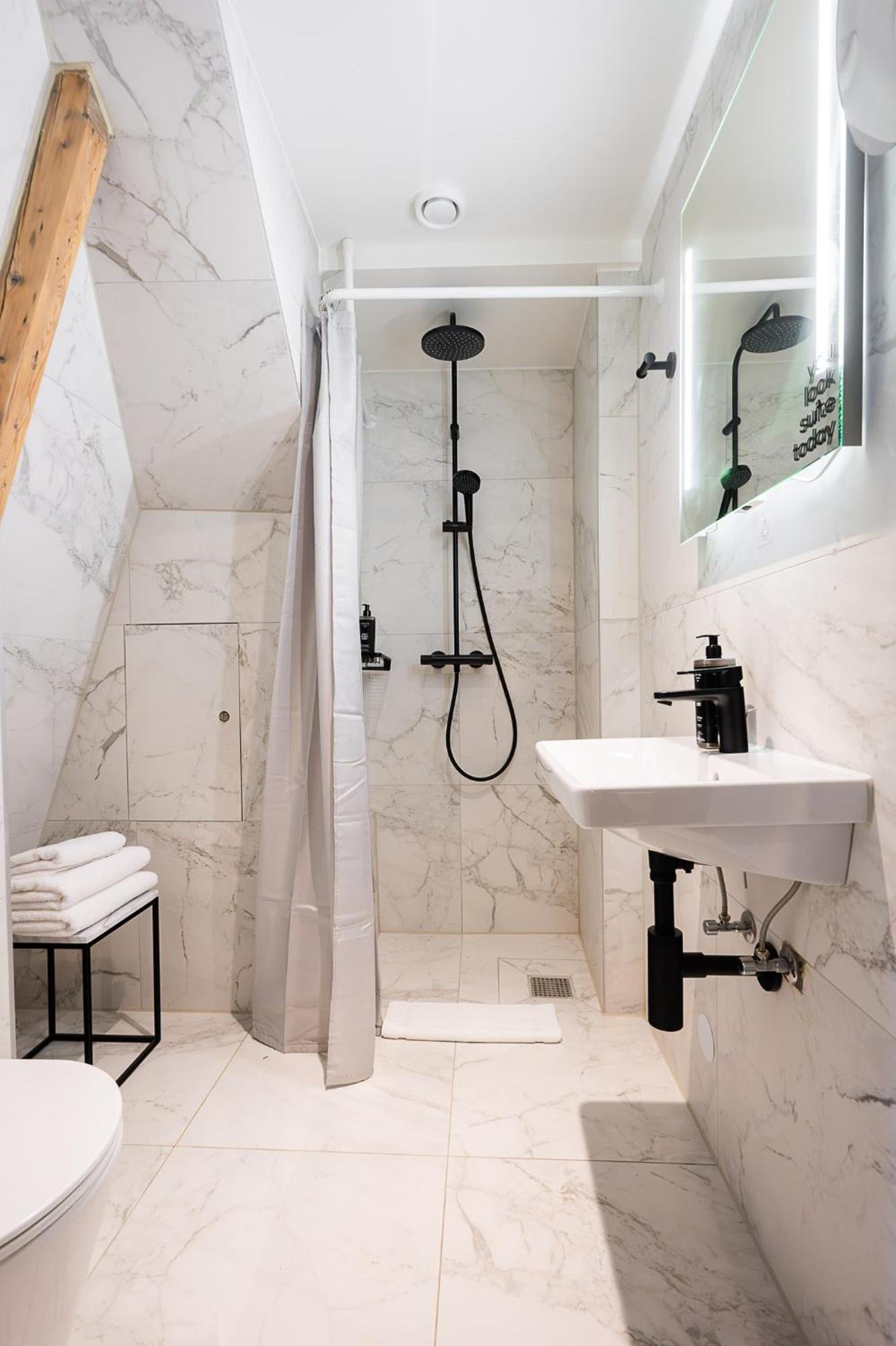 Limehome Amsterdam Leidsekruisstraat 외부 사진