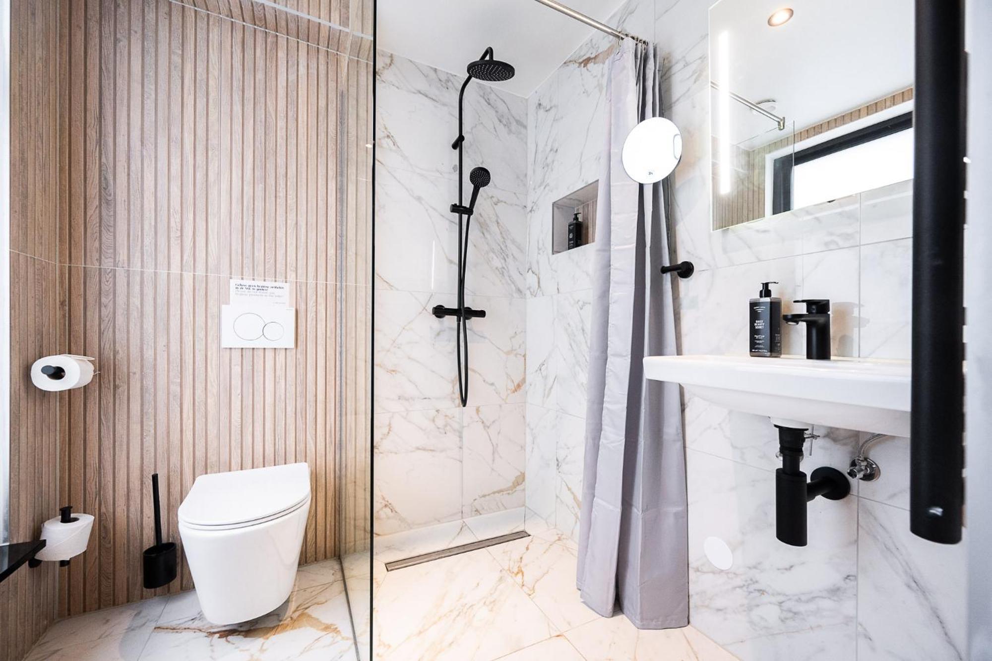 Limehome Amsterdam Leidsekruisstraat 외부 사진